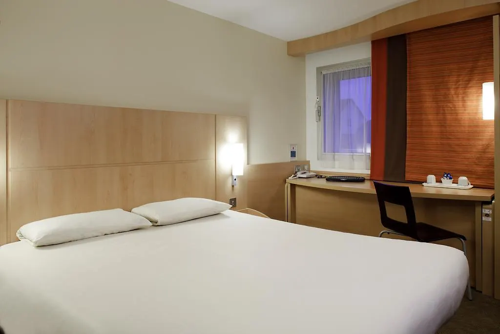 מלון Ibis Cardiff Centre
