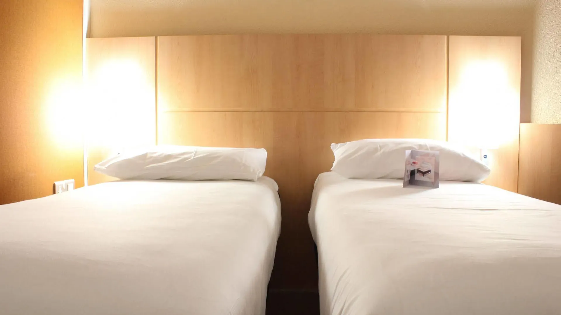 מלון Ibis Cardiff Centre