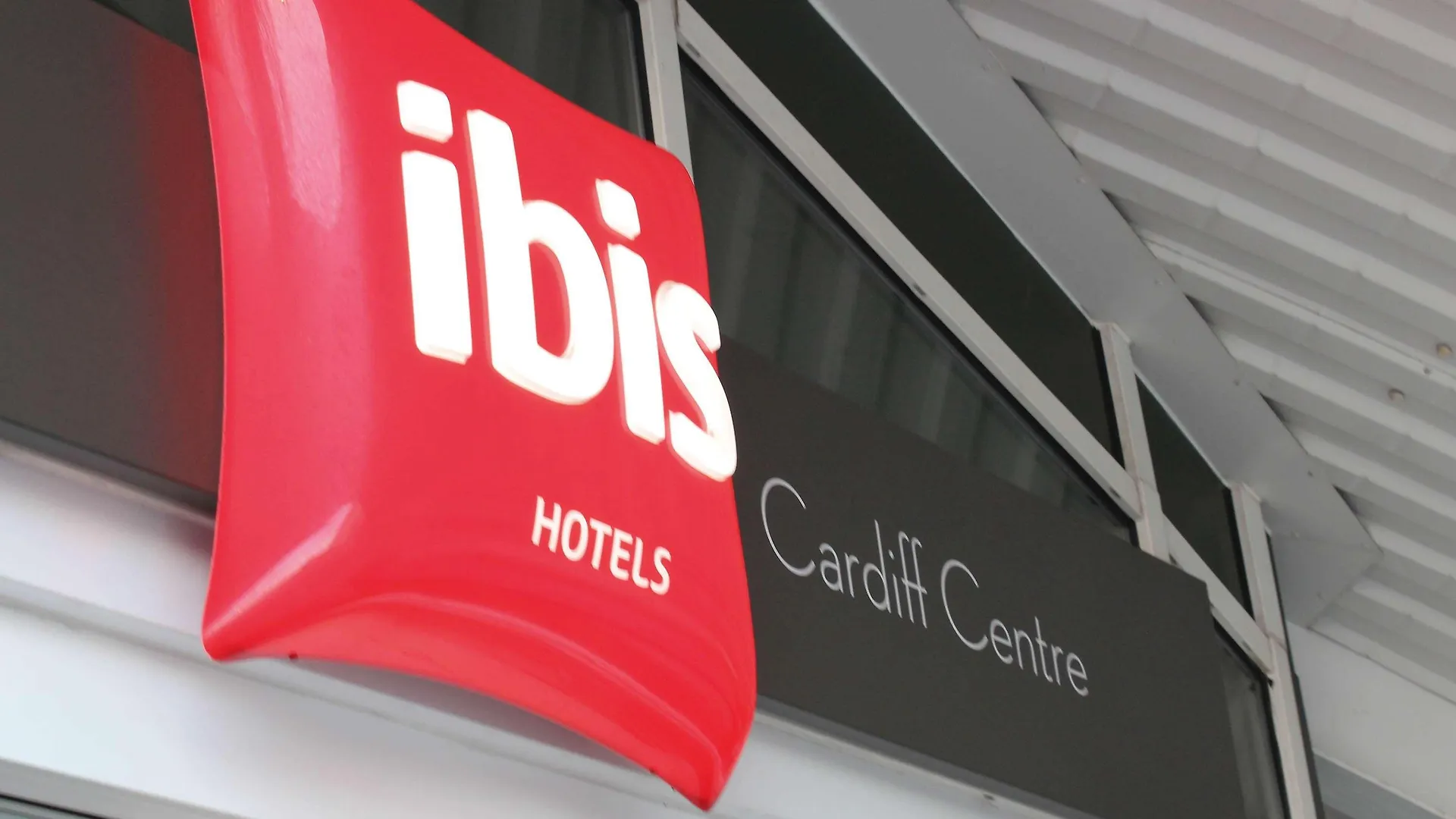 Ibis Cardiff Centre Hotel