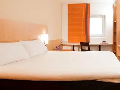 ***  Ibis Cardiff Centre Hotel United Kingdom