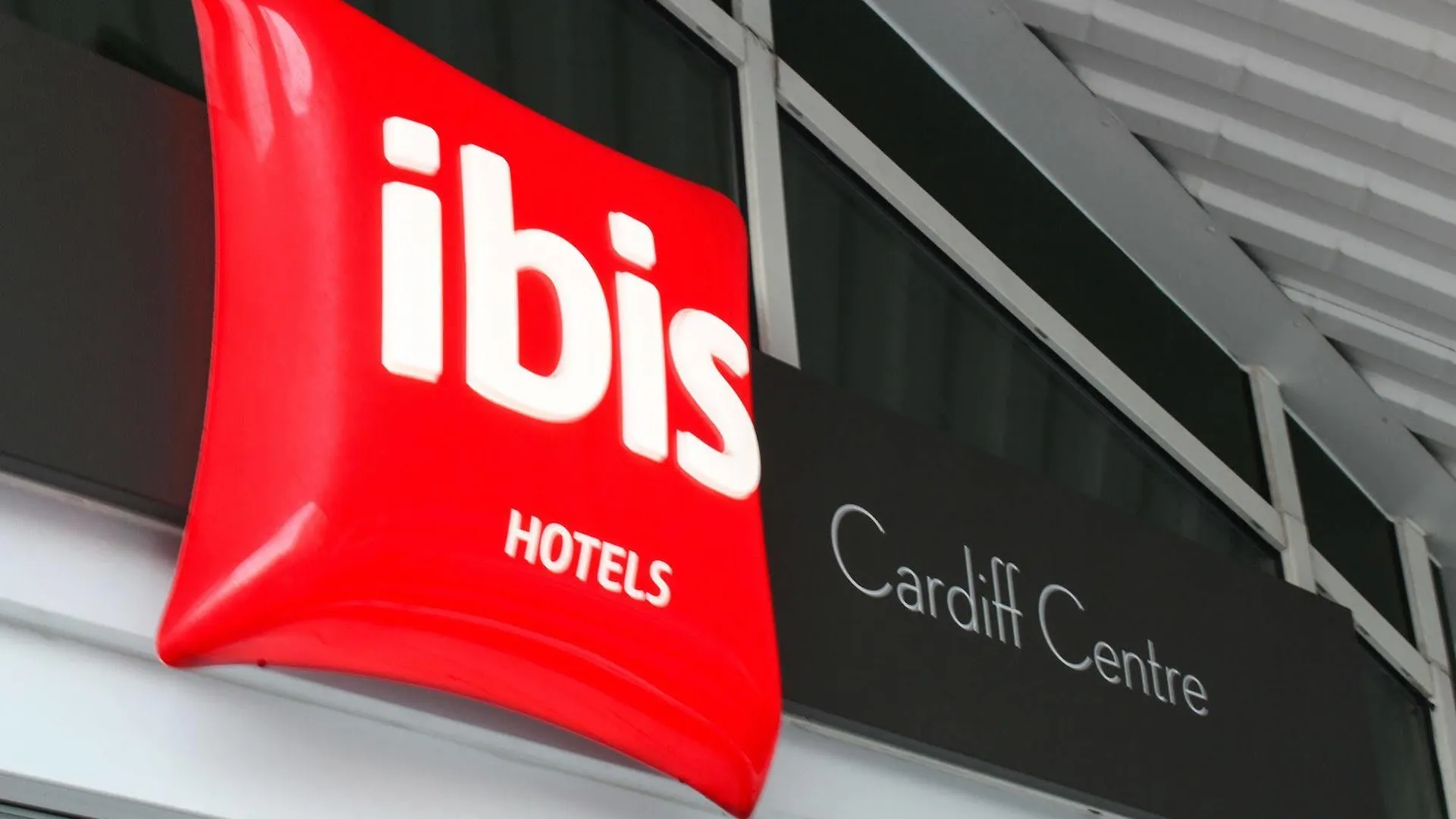 Ibis Cardiff Centre Hotel